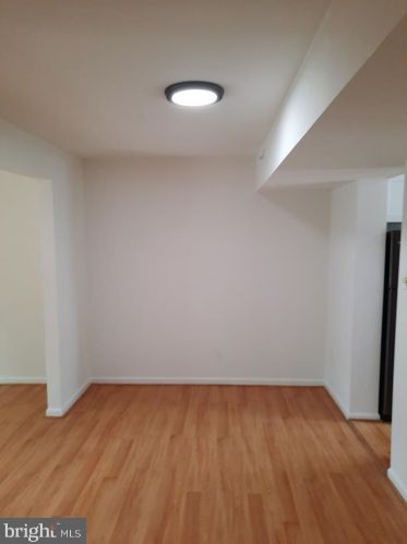 6496 Fenestra Ct, Springfield, VA 22015-3549