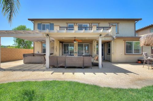 10815 Portofino Ln, Riverside CA  92503-5215 exterior