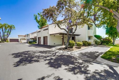 1501 Bobwhite Ln, El Cajon, CA 92020-1406