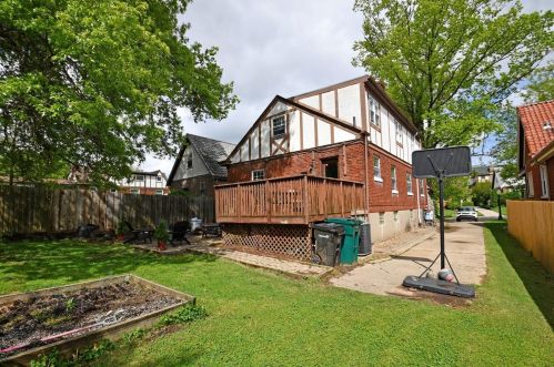 1335 Covedale Ave, Cincinnati OH  45238-3845 exterior