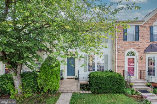 7005 Manahoac Pl, Gainesville, VA 20155-1645