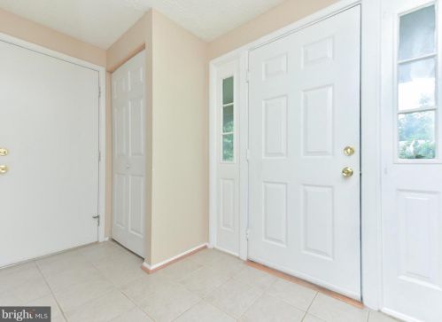 7309 Sterling Grove Dr, Springfield VA  22150-4437 exterior