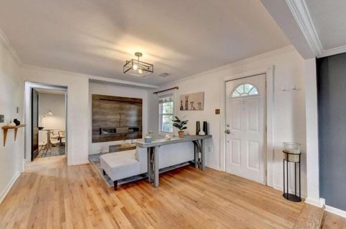 1765 Georgian Ter, Atlanta GA  30341-4825 exterior