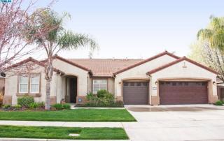 6033 Delaware Ct, Visalia, CA 93291-9760