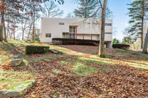 27 Tanglewood Dr, Glastonbury, CT 06033-2625