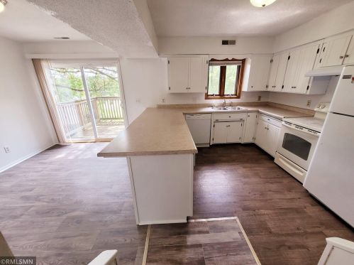 1742 Ames Pl, Saint Paul MN  55106-2954 exterior