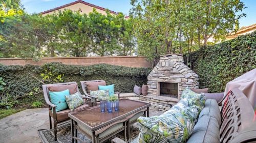 55 Bower Tree, Irvine CA  92603-0107 exterior