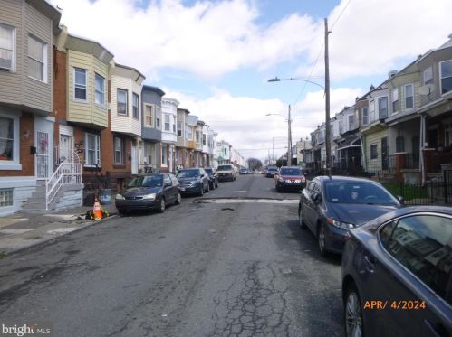 3837 8th St, Philadelphia, PA 19140-3222