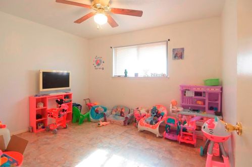 4415 Dovemeadow Dr, Austin TX  78744-4345 exterior