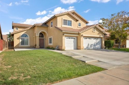 1917 Murrieta Rd, Perris, CA 92571-3871