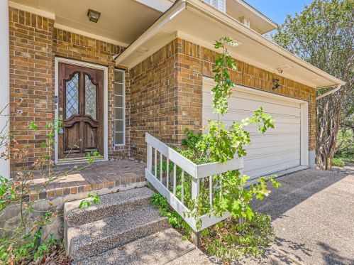 7600 Cat Tail Cv, Austin TX  78750-8162 exterior
