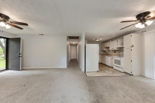 6120 Hotel St, Austell, GA 30106-4645