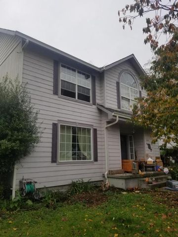 1660 Camellia Dr, Mckinleyville, CA 95519-4086