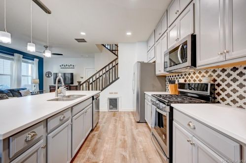 7611 Yakima Ct, Denver CO 80016 exterior