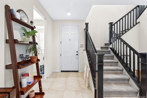 8029 Meridian St, Chino, CA 91708-7677
