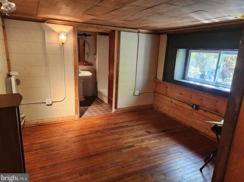 628 Market St, Lancaster PA  17603-3021 exterior