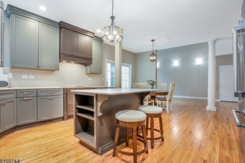 14 Forest Ridge Dr, Hackettstown NJ  07840-4846 exterior