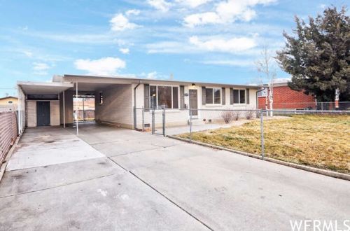 1137 Sego Lily Dr, Sandy UT 84094-4648 exterior