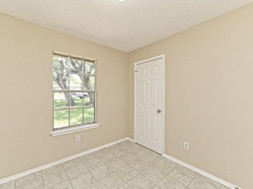 8903 Curlew Dr, Austin TX  78748-5129 exterior