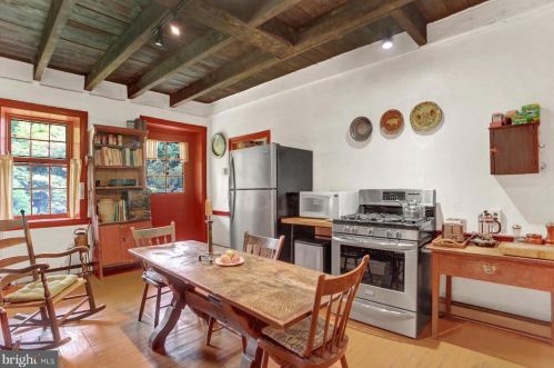 1917 Walnut Bottom Rd, Carlisle PA  17015-9624 exterior