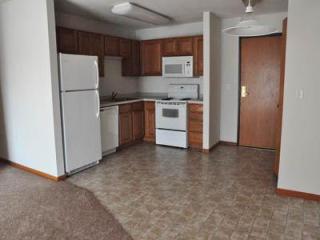 1364 High Site Dr, Saint Paul MN  55121-2099 exterior