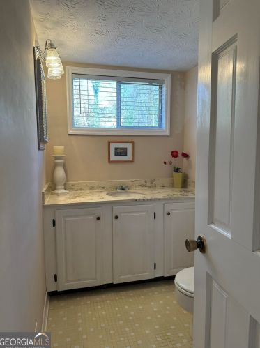 3811 Abby Ct, Atlanta GA  30329 exterior