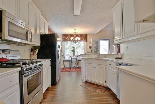 1151 Chateau Ter, Mcdonough, GA 30253-4653
