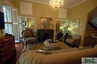 214 Jones St, Savannah GA  31401-4510 exterior