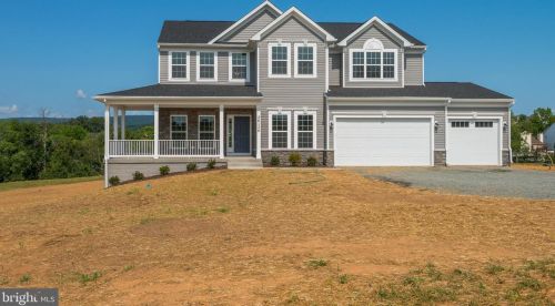 11584 Mica Pl, Lovettsville, VA 20180-2524