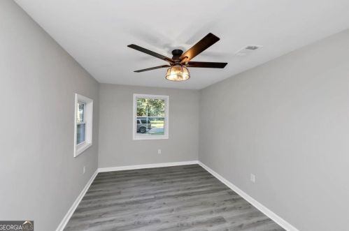 2260 Baywood Dr, Atlanta GA  30315-6534 exterior