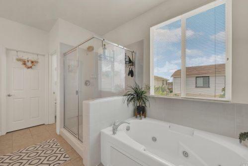 5077 Ellis Godfrey Dr, Fairfield CA  94533-8959 exterior