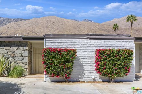 2015 Calle Palo Fierro, Palm Springs, CA 92264-9008