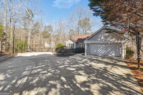 4635 Chestatee Pointe, Gainesville, GA 30506-6757