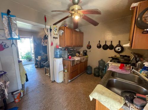 2228 Robertson Rd, Modesto, CA 95351-3436