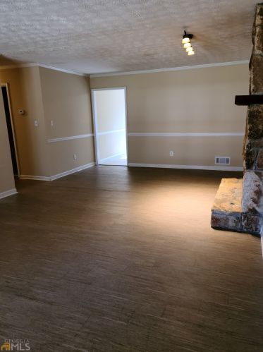 2133 Fairway Ct, Conyers GA  30013-2182 exterior