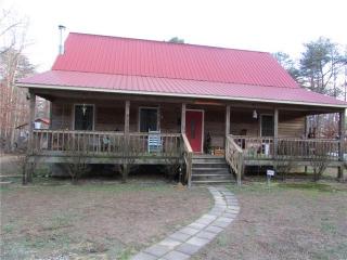 694 Colonel Brady Rd, Altamont, TN 37301-3002