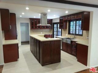 2745 Casiano Rd, Los Angeles CA  90077-1509 exterior