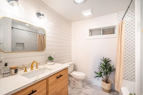 3909 Clayton Rd, Fort Worth TX  76116-7220 exterior