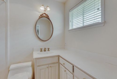 1712 Ridgmar Blvd, Fort Worth TX  76116-2048 exterior