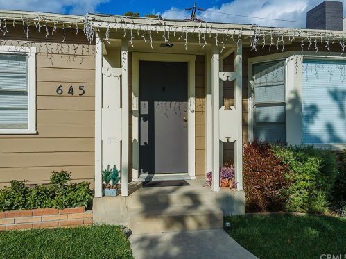 645 Ivy St, Glendale CA  91204-1027 exterior