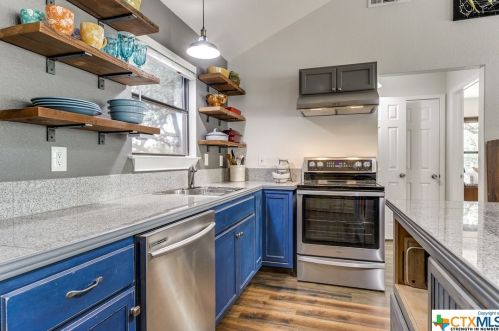 643 Guadalupe Dr, Spring Branch TX 78070-5402 exterior