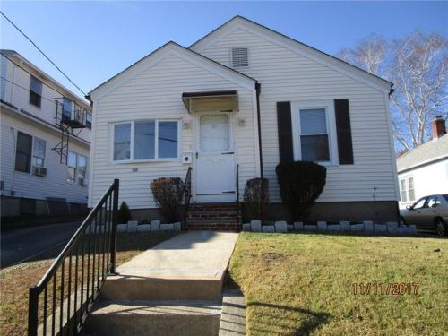 50 Lindy Ave, Providence, RI 02908-4026