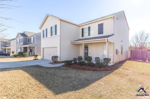 234 Flowing Meadows Dr, Kathleen, GA 31047-2737