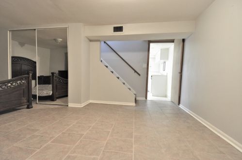 7769 Nordica Ave, Niles IL  60714-3311 exterior