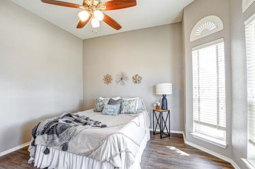 1320 Riley Dr, Carrollton TX 75007-1140 exterior