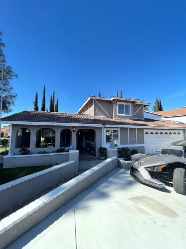 3347 Highcliff Rd, Riverside, CA 92506-2101