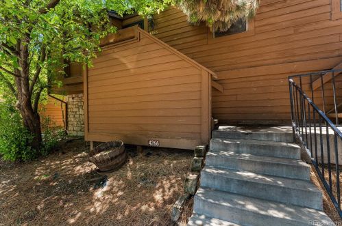 4266 Richfield Way, Denver CO 80013-3282 exterior