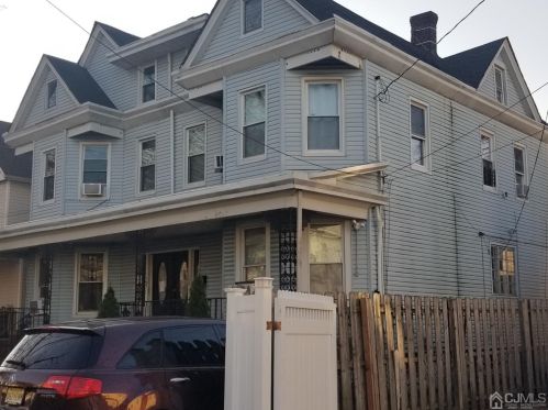 187 Kearny Ave, Perth Amboy, NJ 08861-4714