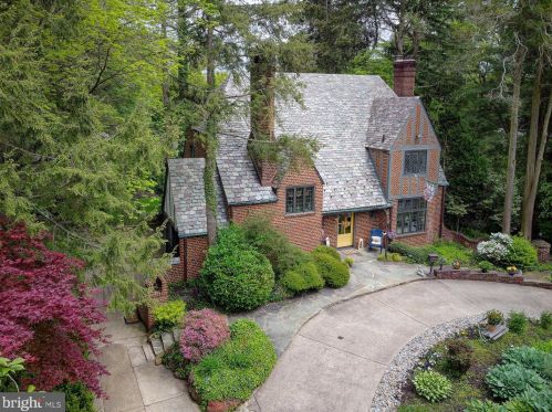 585 Warwick Rd, Haddonfield NJ 08033-3845 exterior