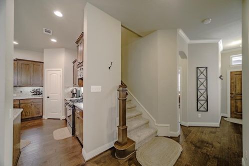 6731 Deleon St, Irving TX  75039-3437 exterior